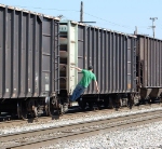 Stupid people do stupid things as this train jumper shows